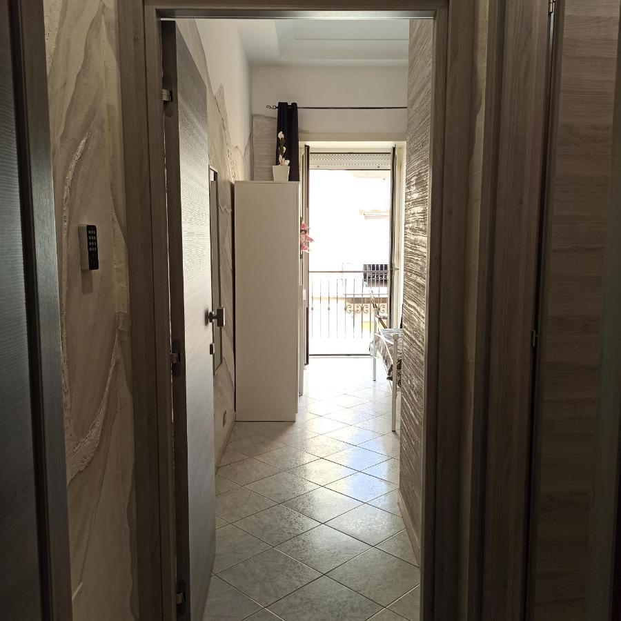 In The Center Rooms Naples Luaran gambar