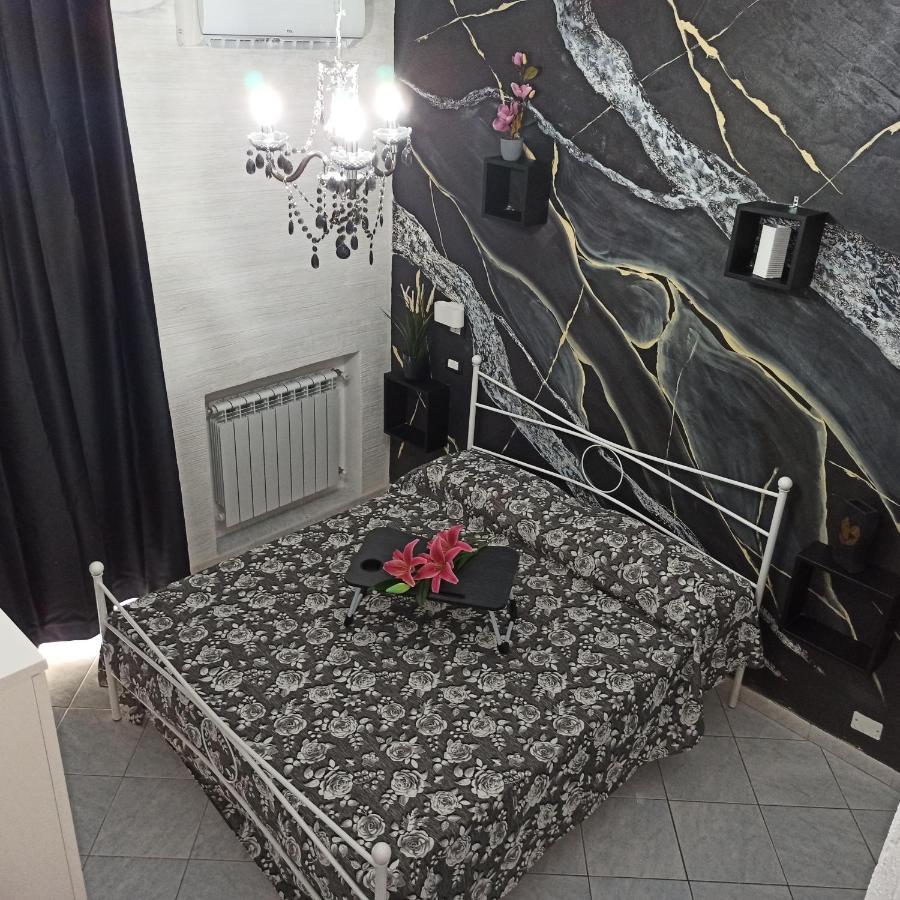 In The Center Rooms Naples Luaran gambar