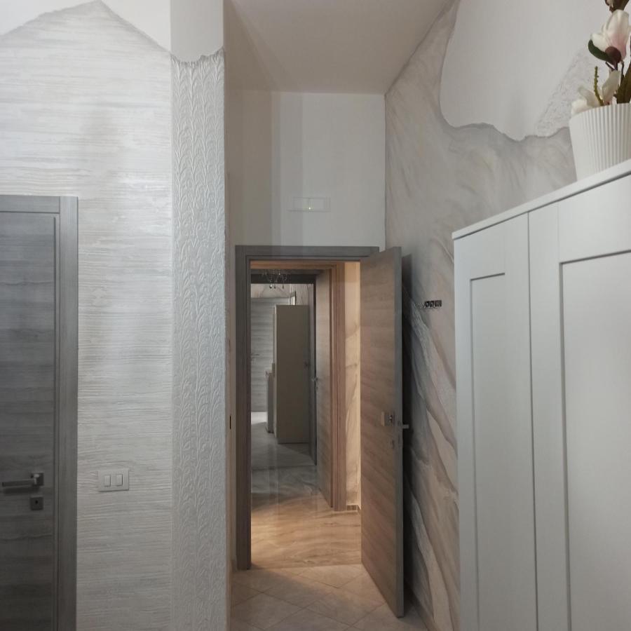 In The Center Rooms Naples Luaran gambar
