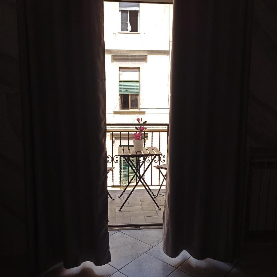 In The Center Rooms Naples Luaran gambar