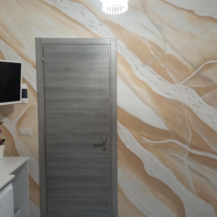 In The Center Rooms Naples Luaran gambar